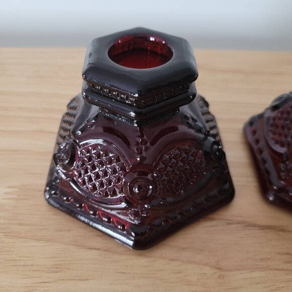 Avon Cape Cod Collection Ruby Red Glass - Picture 2 of 5